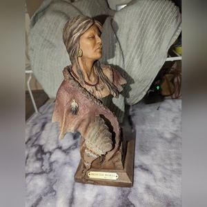 MEDICINE WOMAN INDIAN STATUE